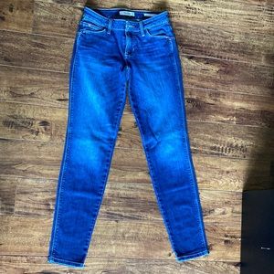 Guess Mid-rise Jeans